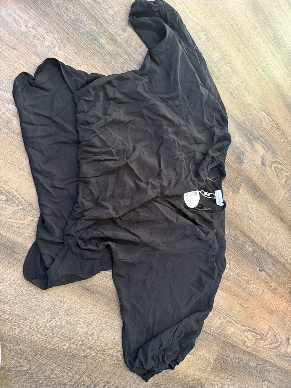 NWT Petal & Pup Black Zermatt Top
